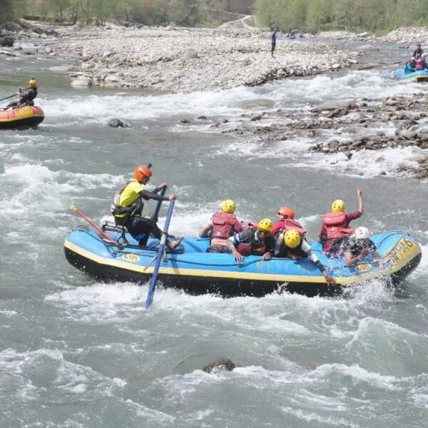 Rafting in Kullu - Long Ride (10 Kms)